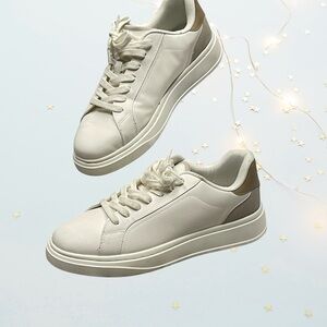 Zara White Casual Sneakers in size 10.5